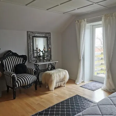 Bed & Breakfast Gl. Havn *